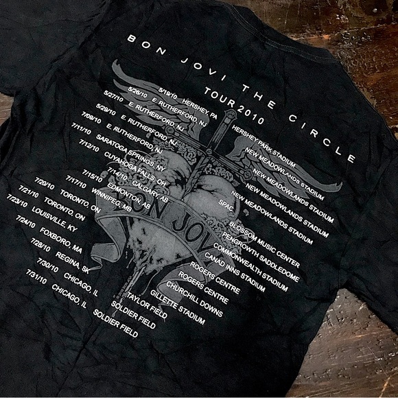 Bon Jovi Graphic T Shirt - Picture 3 of 7